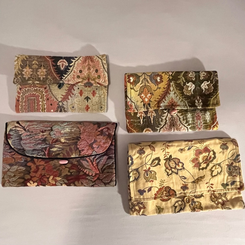 Elegant Tapestry Clutch Set